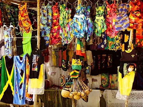 souvenir_shopping_and_bargains